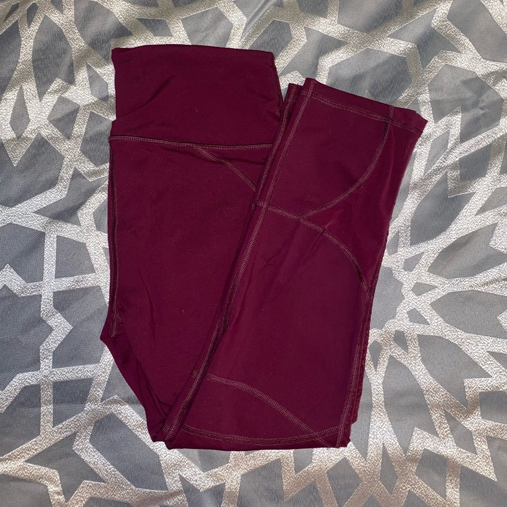 Cropped Victorias Secret Leggings
